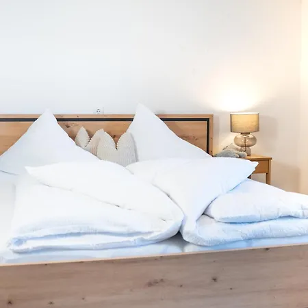 Dili アルテンマルクト・イム・ポンガウ